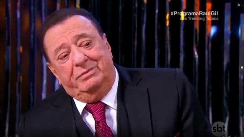 Raul Gil, após internações e problemas de saúde, faz desabafo de partir o coração e preocupa: "Esquece de tudo"