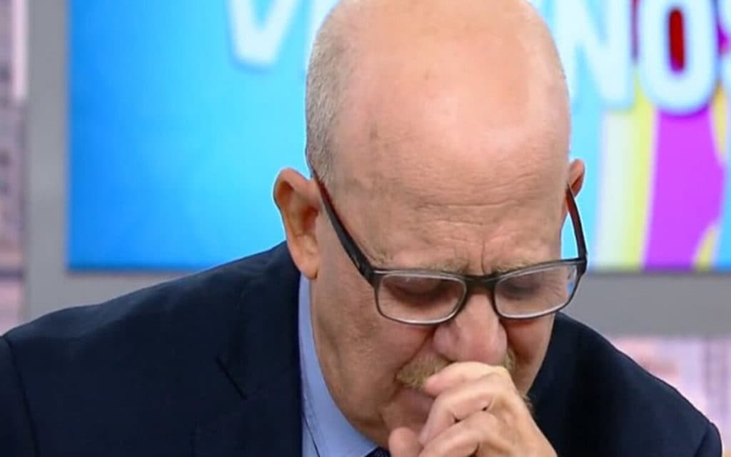 Renato Lombardi se emociona em volta à Record