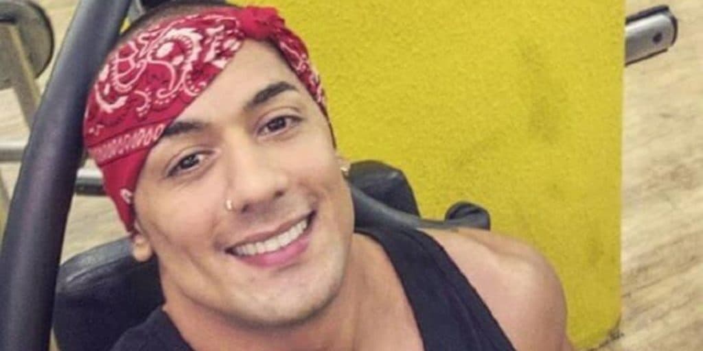 Vaidoso! Sertanejo Tiago, da dupla com Hugo, realiza 5° procedimento estético no rosto: "Frescura"