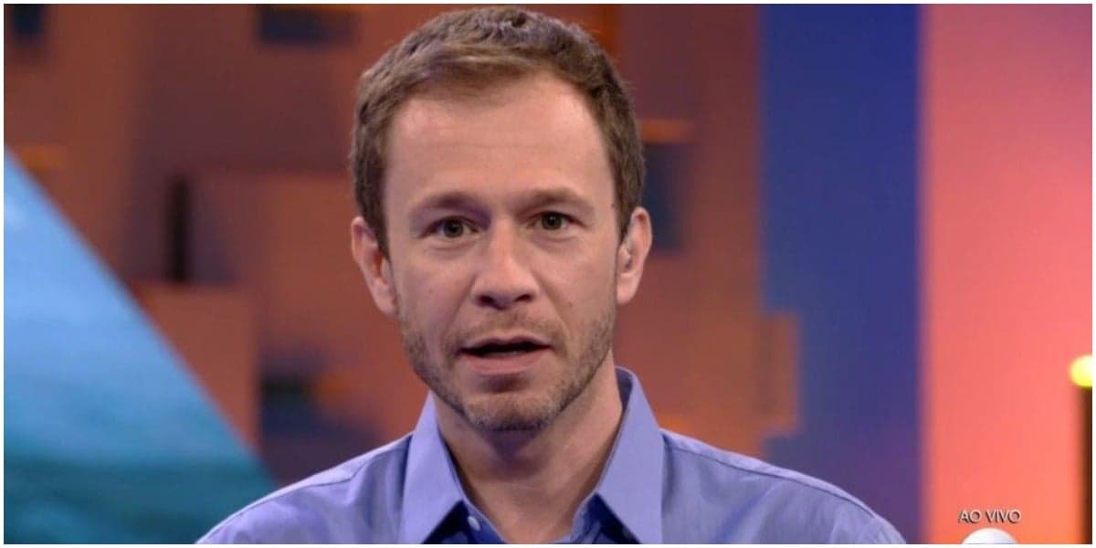 O apresentador Tiago Leifert falou sobre o nascimento da filha e seu programa na Globo - Foto: Reprodução