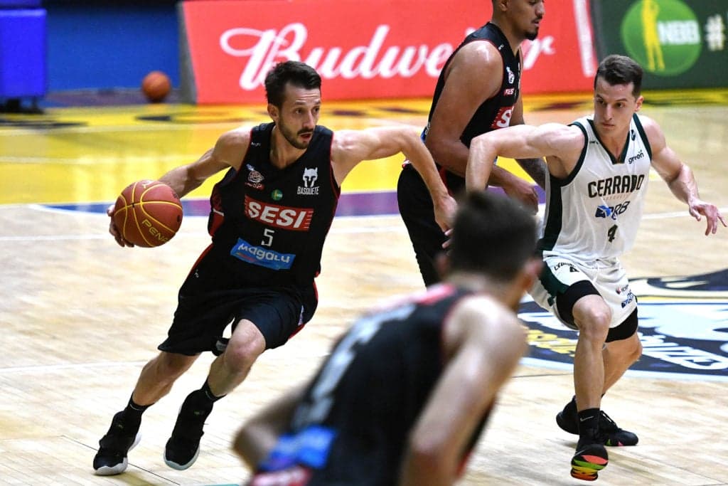 Rede Família transmite jogos do SESI Franca pelo NBB