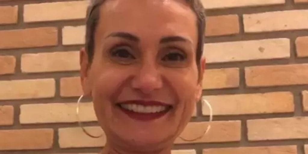 Faa Morena, após demissão da RedeTV, faz apelo ao ex, dono do canal, e expõe ida para outra emissora