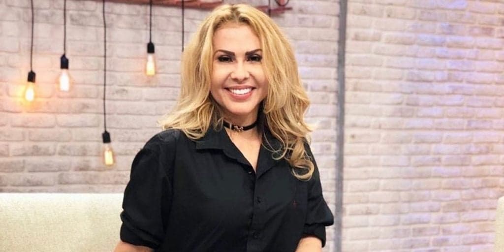 Joelma revela atitude limite pela vida após agressões do pai na infância: "Todo dia"