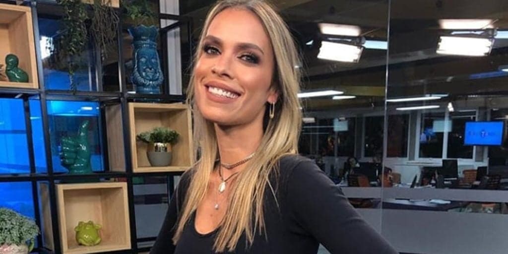 Lígia Mendes dá a volta por cima na RedeTV!