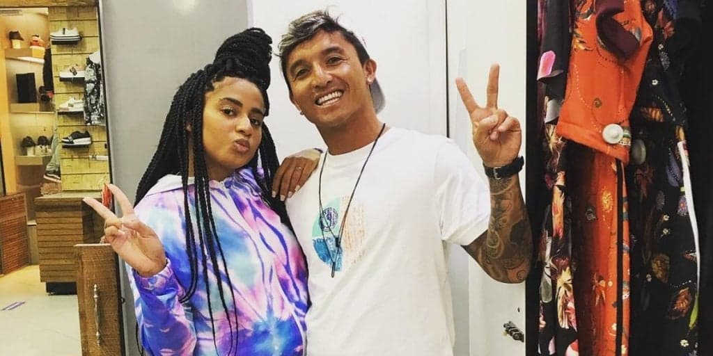 MC Loma nega romance com Nakagima após beijos e tatuagem: "Amizade"