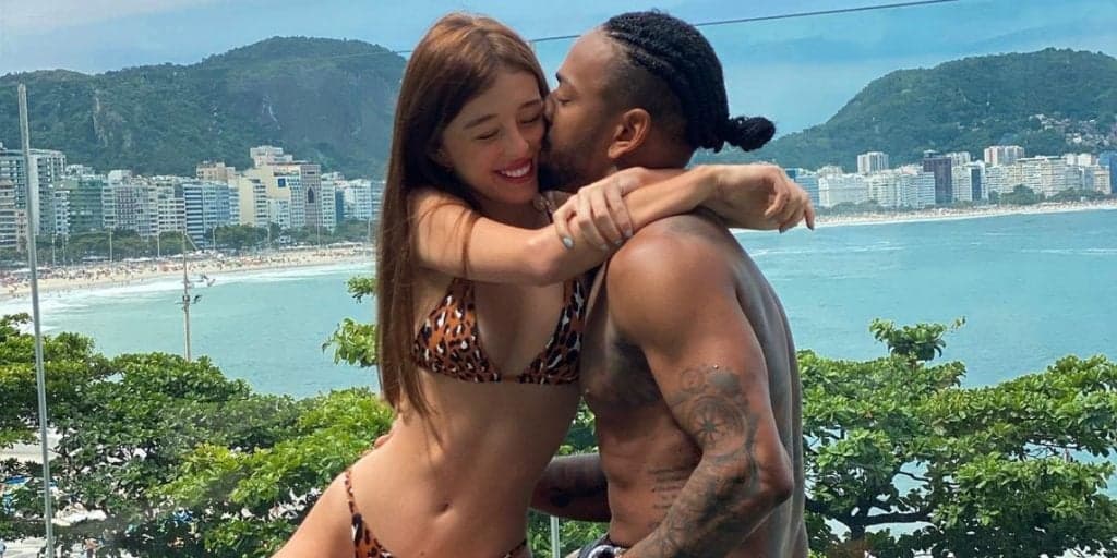 Nego do Borel, após toda confusão, assume e se arrepende: "Te amo"