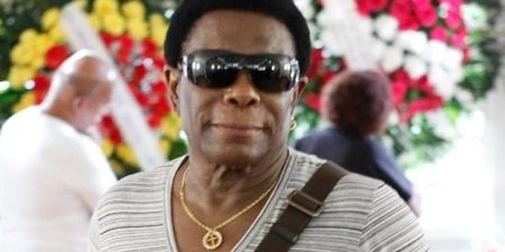 Neguinho da Beija-Flor é internado às pressas em hospital e estado de saúde é divulgado