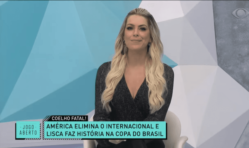 Renata Fan preocupa fãs após revelar coágulo no olho