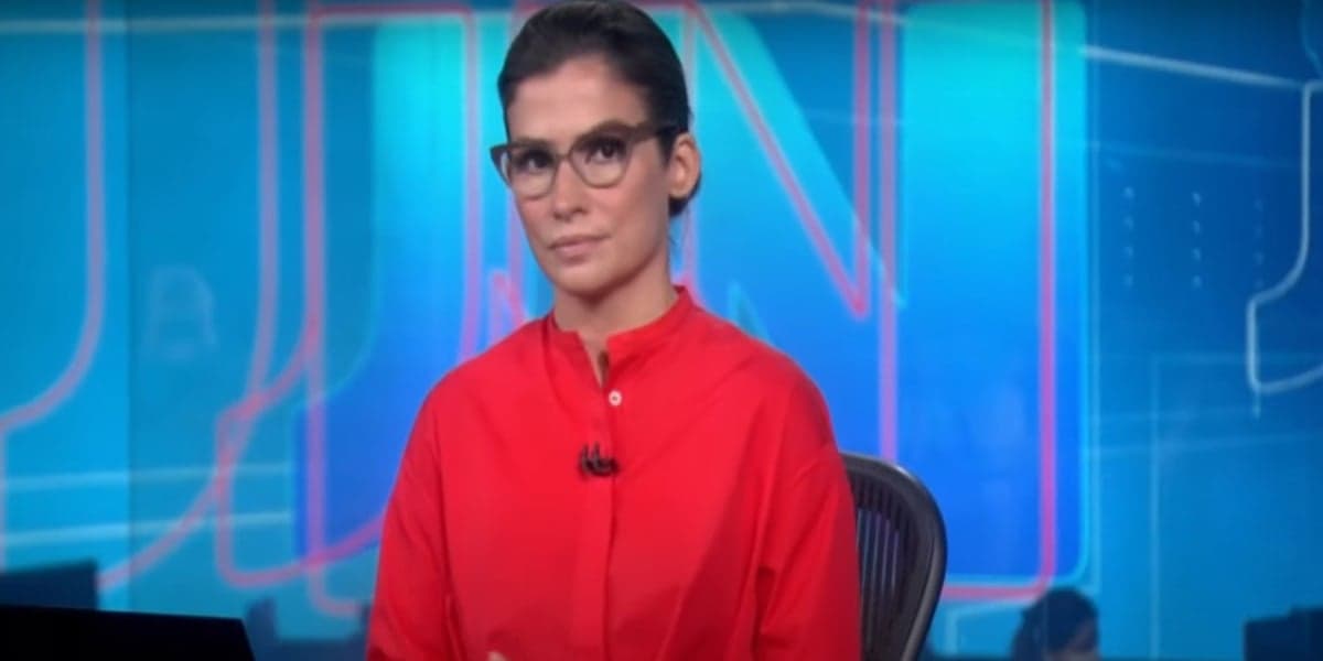Renata Vasconcellos virou meme após chamar a 'técnica' durante o Jornal Nacional (Foto: Reprodução / TV Globo)