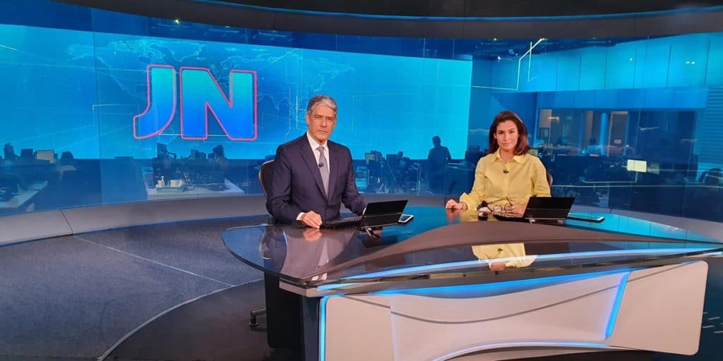 Renata Vasconcellos não esconde revolta no JN
