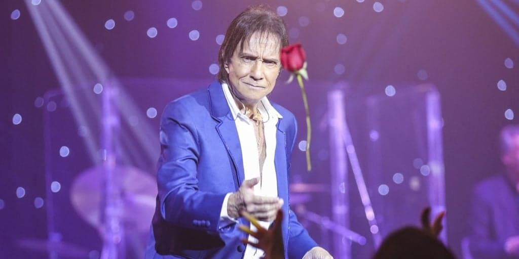 Roberto Carlos cancela especial na Globo
