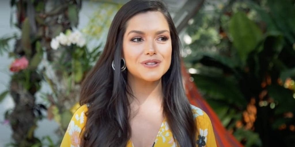 Thais Fersoza surge de fio-dental e deixa Teló babando