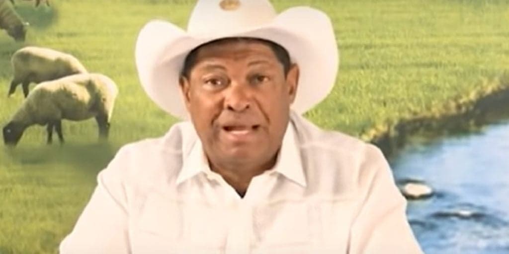 Valdemiro Santiago, expulso da TV, não se conforma e mostra insatisfação com emissora