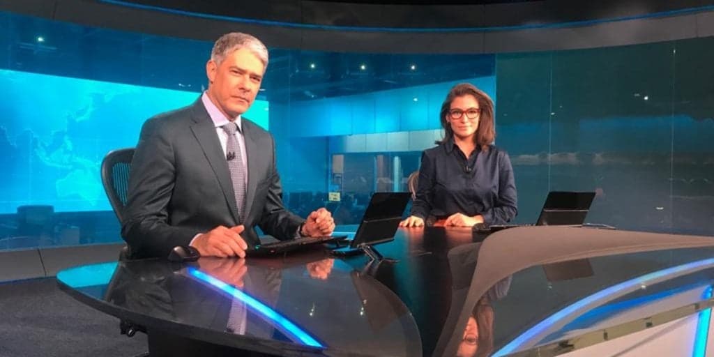 Com Bonner e Renata afastados da Globo, JN sofre queda