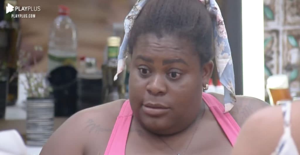 A Fazenda 12: Jojo exagera na dose, fala no corpo de Tays e é massacrada: "E se fosse o contrário?''