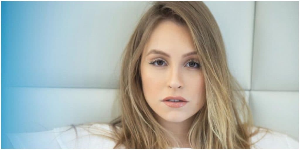 Carla Diaz descobre doença grave em plena pandemia e se derrama em desabafo: "Sério e delicado"