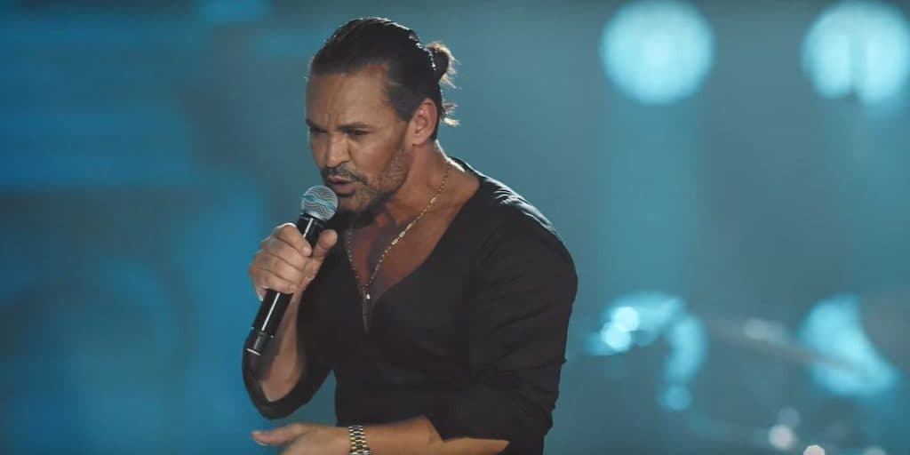 Eduardo Costa passa por problemas financeiros