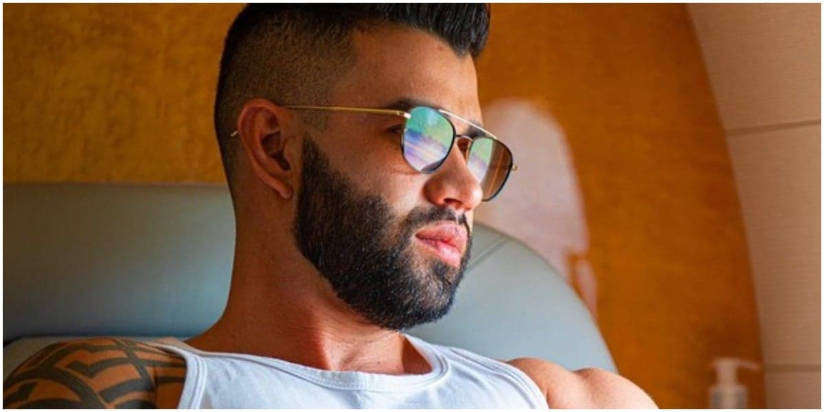 Gusttavo Lima viajou para o interior de Minas Gerais e foi flagrado com morena misteriosa (Foto: Reprodução/ Instagram)
