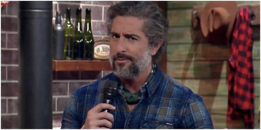 A Fazenda 12: Marcos Mion entrega como será grande final e público se revolta: "Manipulação"