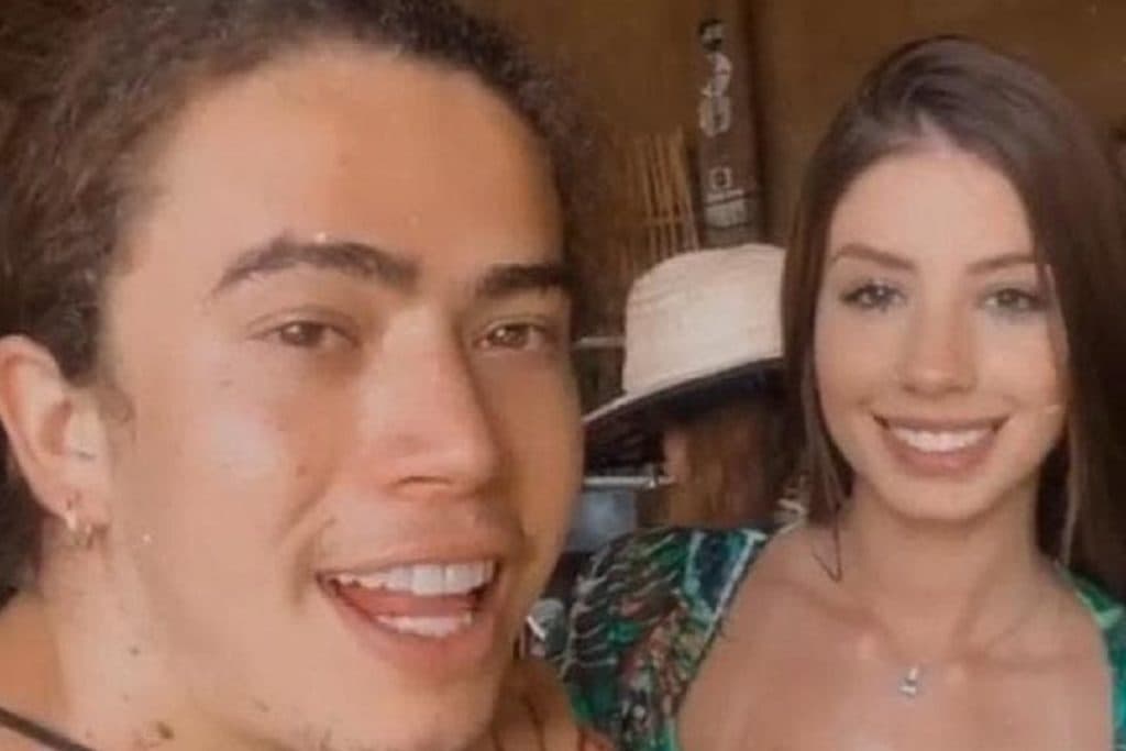 Whindersson Nunes e namorada roubam a cena