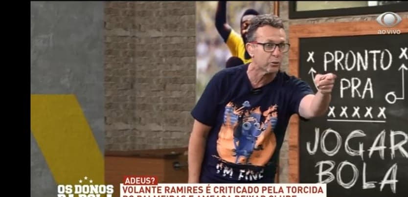 Neto perde a paciência com diretor