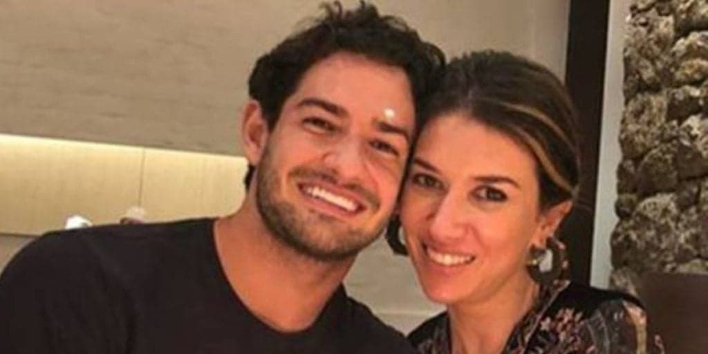 Rebeca Abravanel mostra mansão que mora com Pato