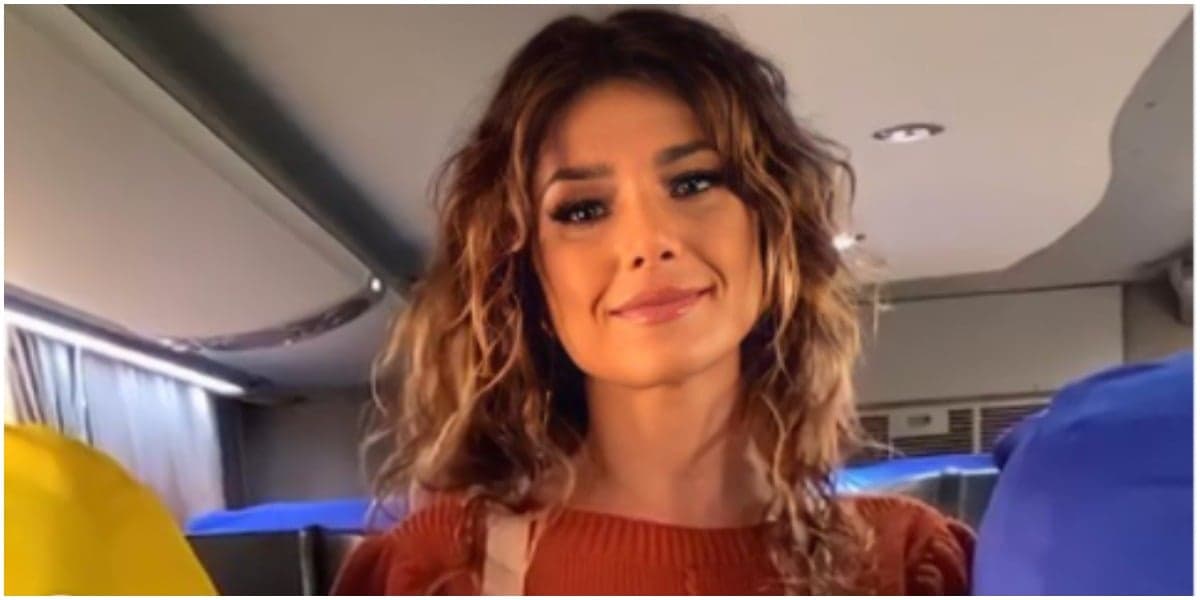 Paula Fernandes vence Grammy após atingir o chão com os altos e baixos da carreira (Foto: Reprodução) Paula Fernandes vence Grammy após atingir o chão com os altos e baixos da carreira (Foto: Reprodução)