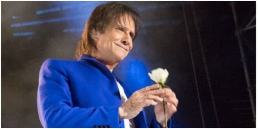 Roberto Carlos relembra gravação com Marieta Severo