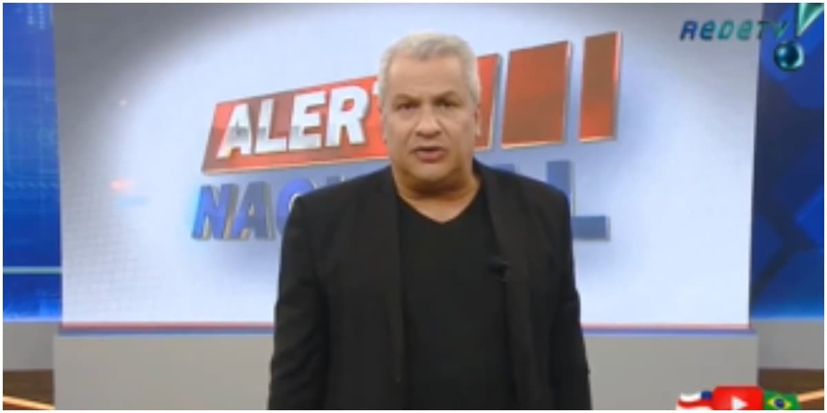 Sikêra Júnior expõe tumulto em sua chegada no aeroporto (Foto: Reprodução) Sikêra Júnior expõe tumulto em sua chegada no aeroporto (Foto: Reprodução)