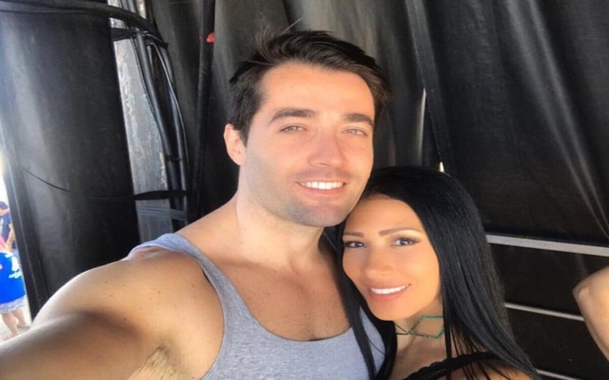 Simaria e seu marido, Vicente Escrig (Foto: Divulgação) Simaria e seu marido, Vicente Escrig (Foto: Divulgação)