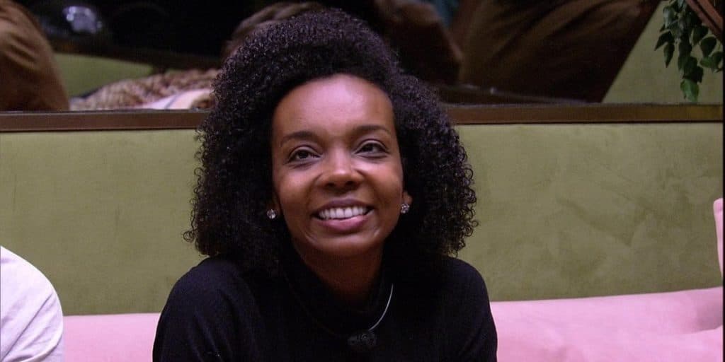 Thelma, ex-BBB, é vítima de preconceito racial e expõe deplorável situação ao mundo: "Negra"