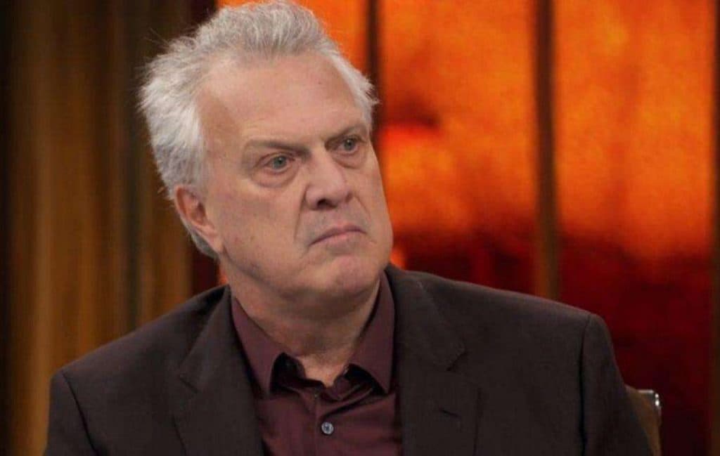 Bial, após ser tirado do ar e derrubado por substituto, faz pronunciamento com realidade: "Paremos de dar palco"