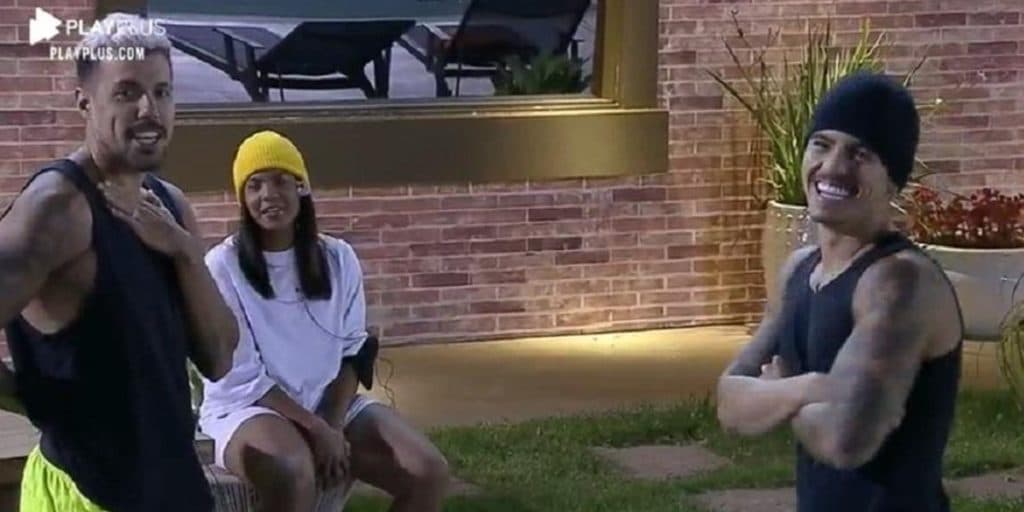 A Fazenda 12: Biel e Lipe quebram importante regra do reality e recebem bronca: "Sabem que não pode"
