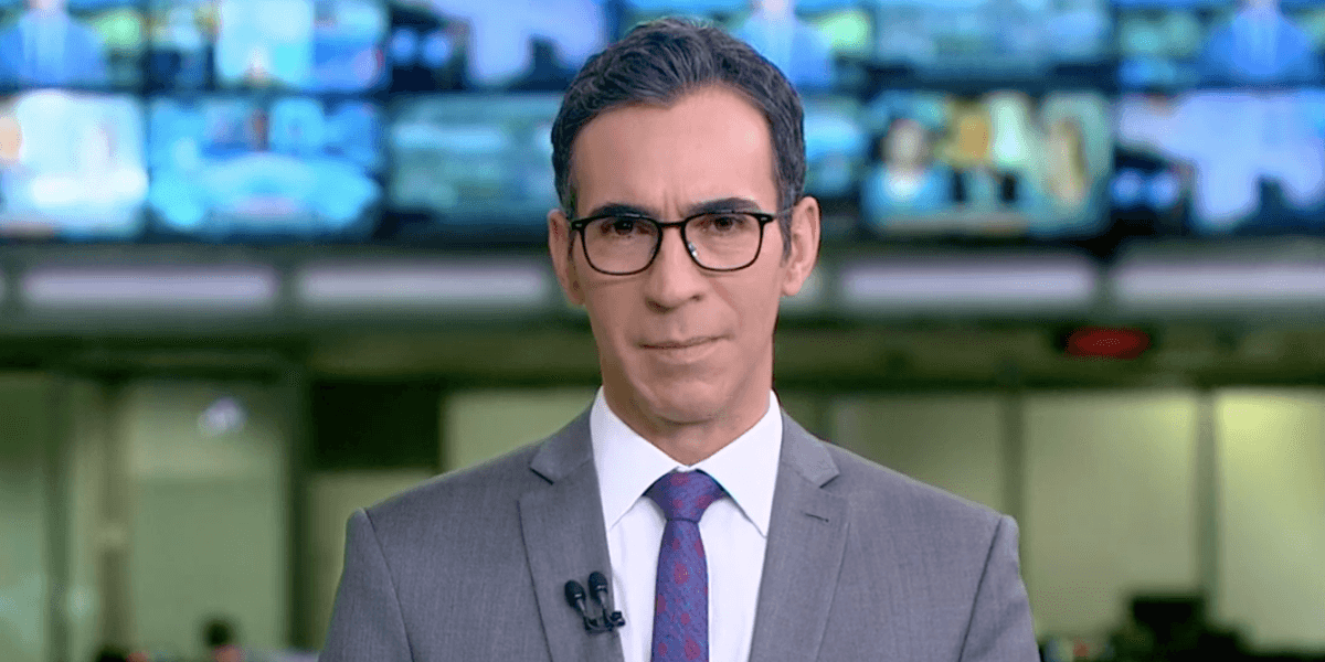 César Tralli comanda o "Jornal Hoje" enquanto Maju Coutinho está de férias (Reprodução)