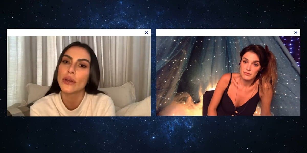 Cleo durante conversa com Rafa Brites (Foto: Reprodução/YouTube) Cleo durante conversa com Rafa Brites (Foto: Reprodução/YouTube)