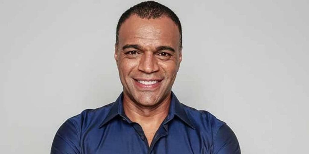 Denílson desabafa após morte do sogro