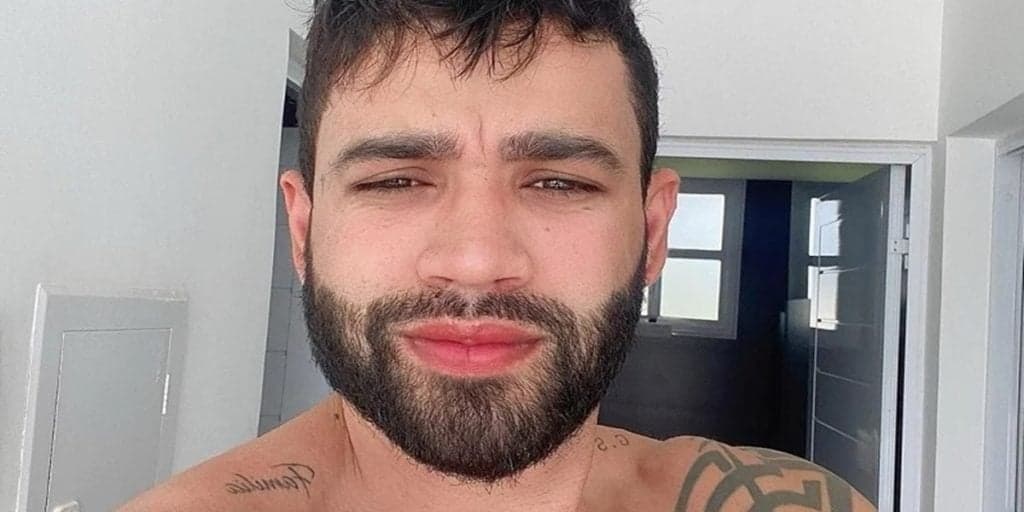 Gusttavo Lima surpreende com ensaio sensual