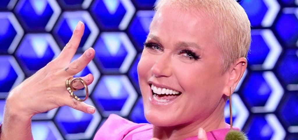 Xuxa esbanja inteligência e determinação ao se tornar um grande patrimônio cultural brasileiro: "Rainha"
