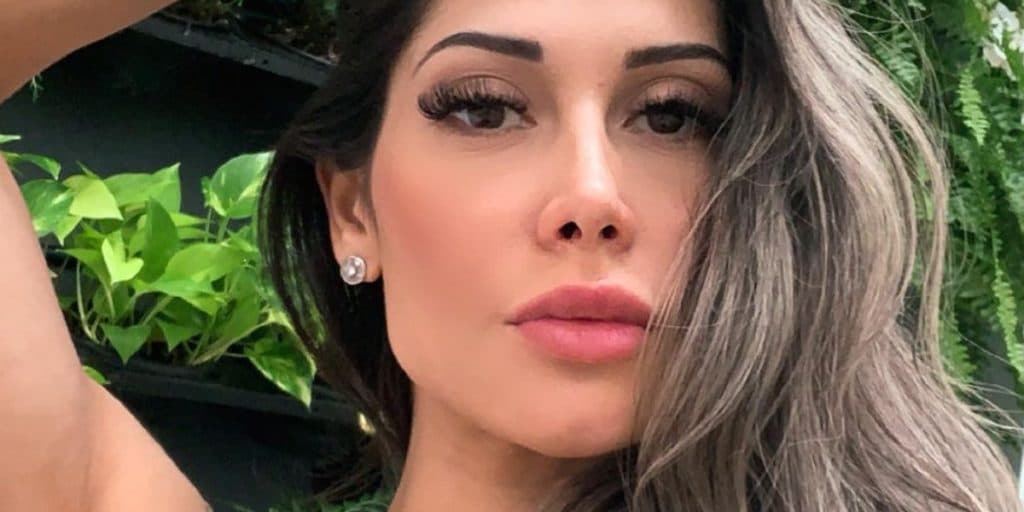 Mayra Cardi volta a alfinetar Arthur Aguiar: "mais chifre do que a cabeça pode carregar"