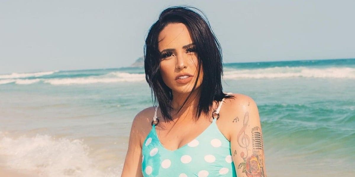 Perlla compartilha antes e depois de ex em vídeo motivacional (Foto: Reprodução/Mauro Zaniboni)
