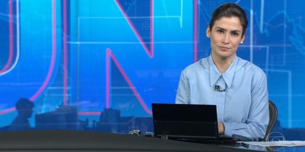 Renata Vasconcellos começa JN de última hora, invade programação e dá notícia assustadora após terrível crime