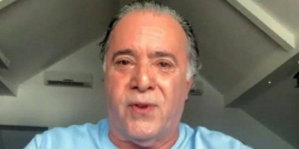 Tony Ramos ganha declaração de Glória Menezes e se emociona: "Me tocou muito"