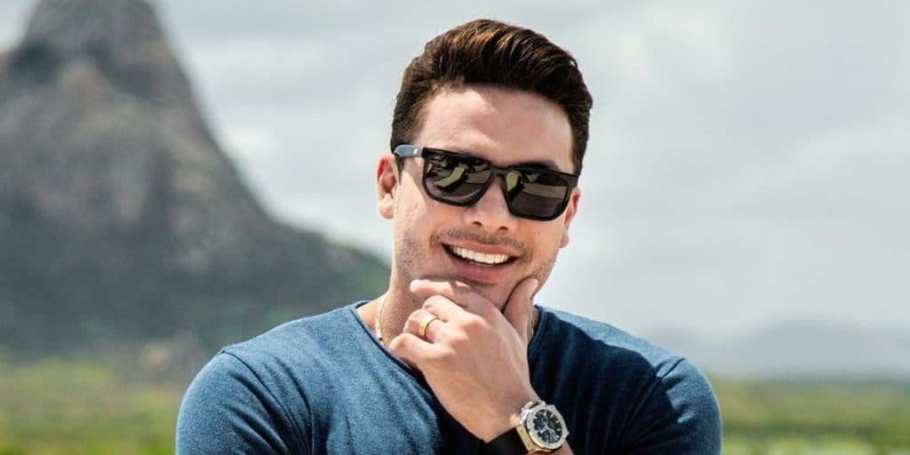 Wesley Safadão fala sobre ganho de peso e desabafa: "estava batendo 92 kg"