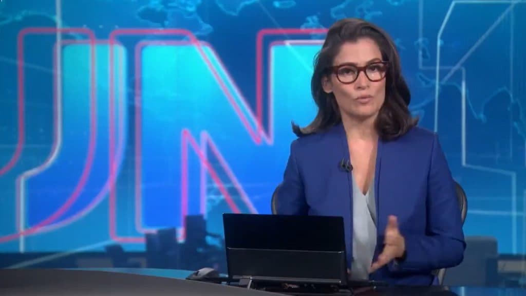 JN começa com notícia triste para os brasileiros e semblante de Renata Vasconcellos chama atenção
