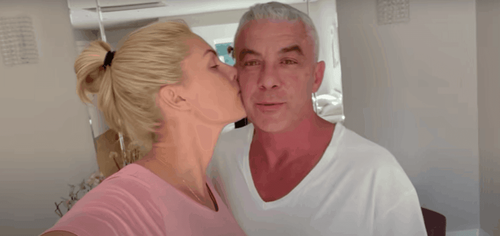 Ana Hickmann filma situação com marido na cama e reclama: "Ignorada pela pessoa''