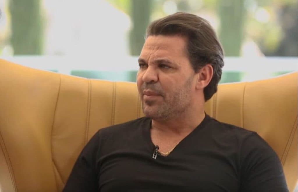 Eduardo Costa, em meio à falência e chutado por Leonardo, deixa cabelo crescer e público dá veredito: "Abatido"