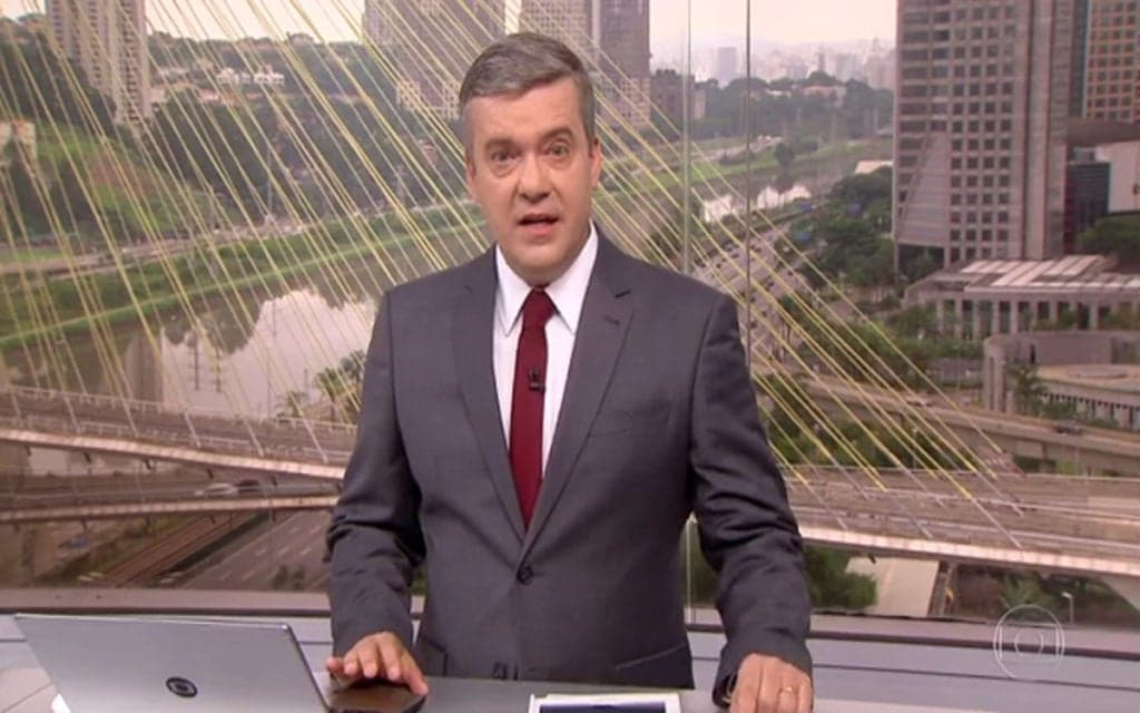 Jornal na Globo tem áudio vazado com forte gemido e apresentadores ficam em pavorosa