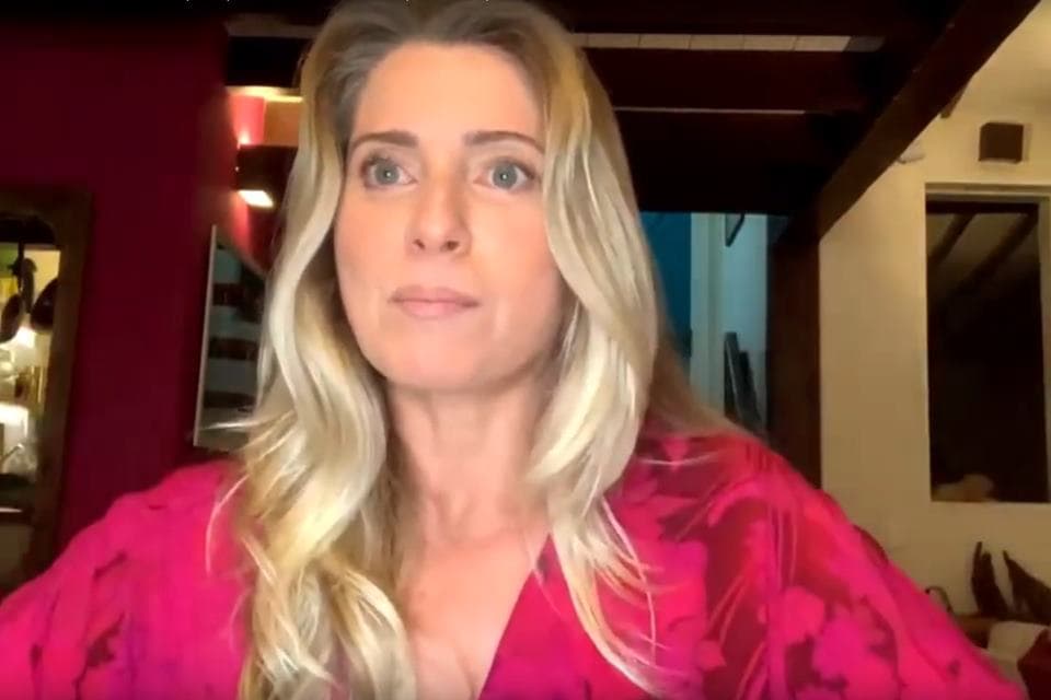 Leticia Spiller, após sair em defesa de Marcius Melhem e ser massacrada, se desespera e desaba: "Desculpas"