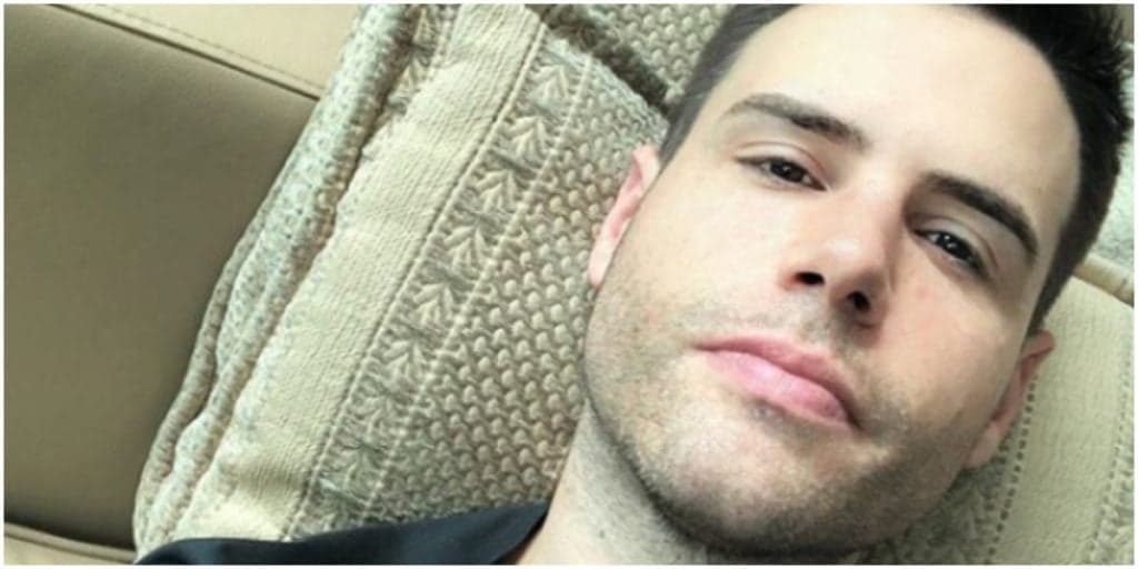 Luiz Bacci responde perguntas de fãs em rede social