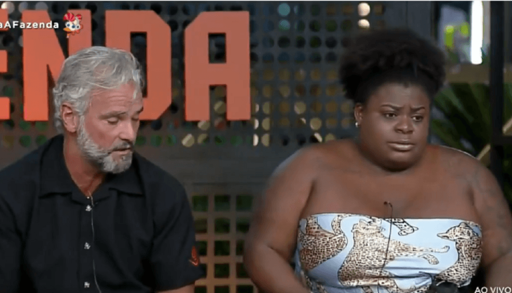 A Fazenda: Jojo se enfurece, quebra o pau na votação e Mateus se preocupa: "Calma, Jojo"